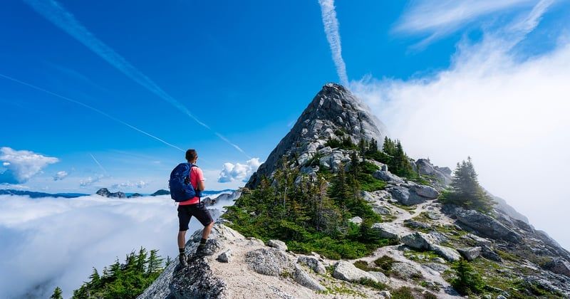 Choisir tente camping pour escapade romantique montagne