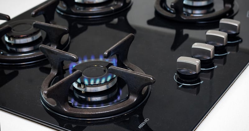 Réchaud à gaz ou à alcool : le guide pour choisir sans se tromper